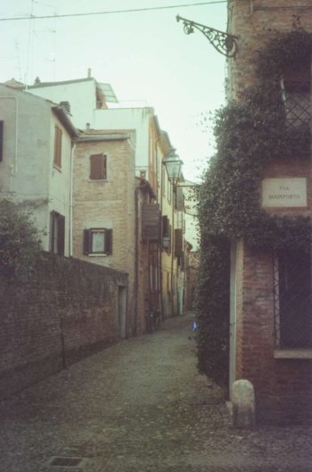 Federica Acierno narrow street