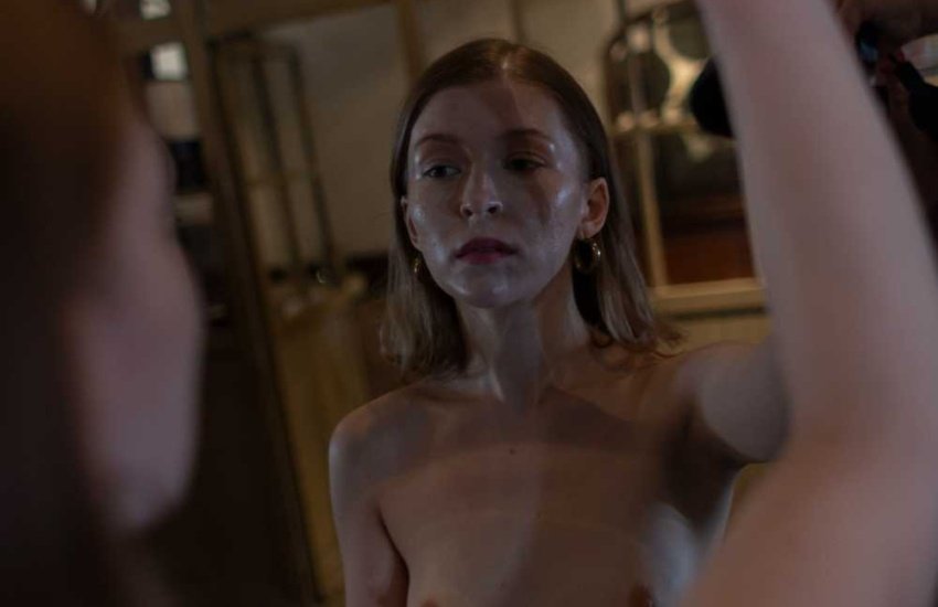model iana nude by photographer jorge omar gonzalaz mirror
