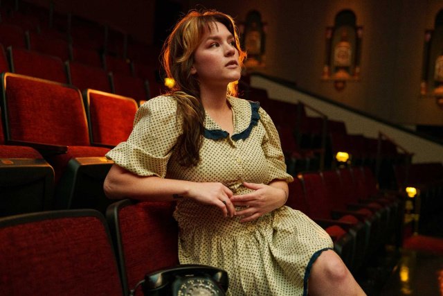 Jolee-Mallmann-by-Jocelyne-Berumen-12